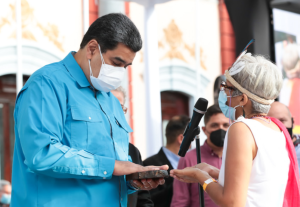 Maduro condena la conquista española pero oculta la violencia en el “Arco Minero”