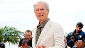 El increíble destino de Clint Eastwood: se hizo actor por casualidad, al estrellarse el avión en el que viajaba