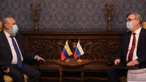 Chavismo revisó acuerdo con diplomáticos rusos sobre el área militar y tecnológica