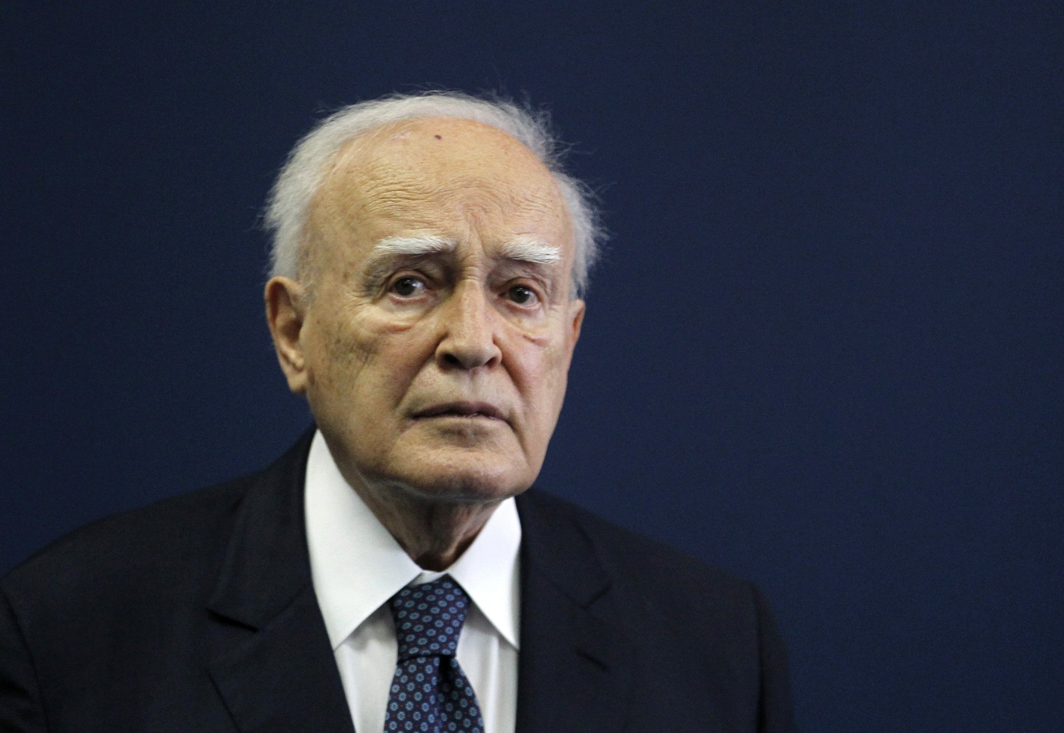 Muere el expresidente griego Károlos Papulias a los 92 años