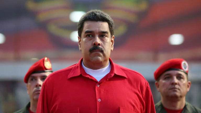 “Se pretende una nueva guerra fría”, vociferó Maduro a sus pocos aliados internacionales