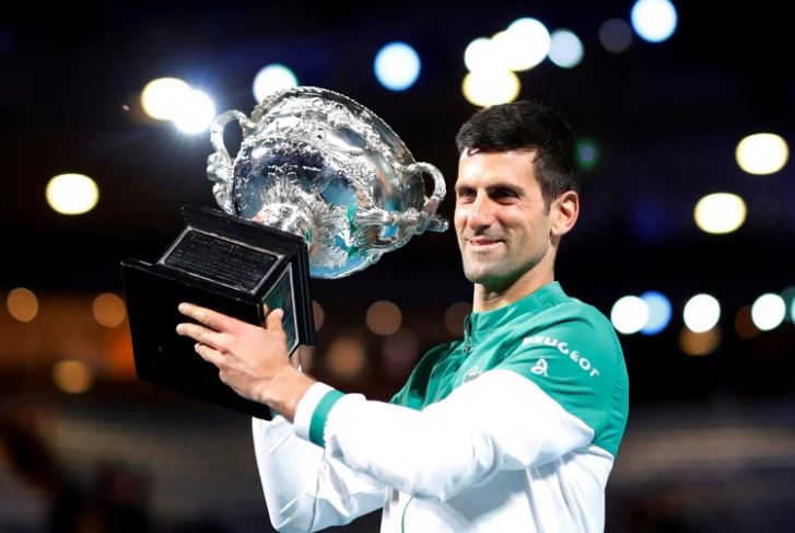 Djokovic dio positivo de Covid-19 el pasado diciembre, según sus abogados