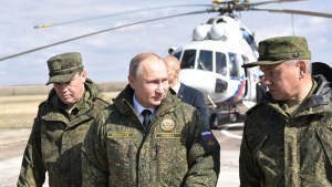 Putin presume de “músculo” militar en medio del conflicto entre Rusia y Ucrania