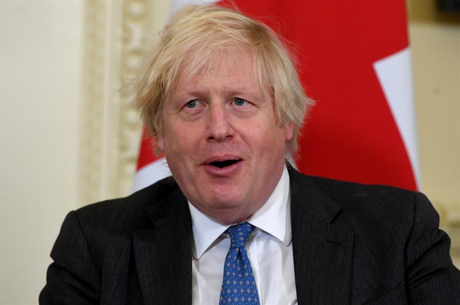 Boris Johnson anunció el envío de más armamento defensivo a Ucrania