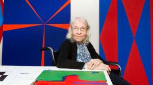 Falleció la artista cubana Carmen Herrera, que alcanzó la fama a los 89 años