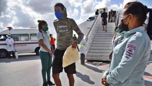 México devuelve a Cuba a más de 40 migrantes que pretendían llegar a EEUU