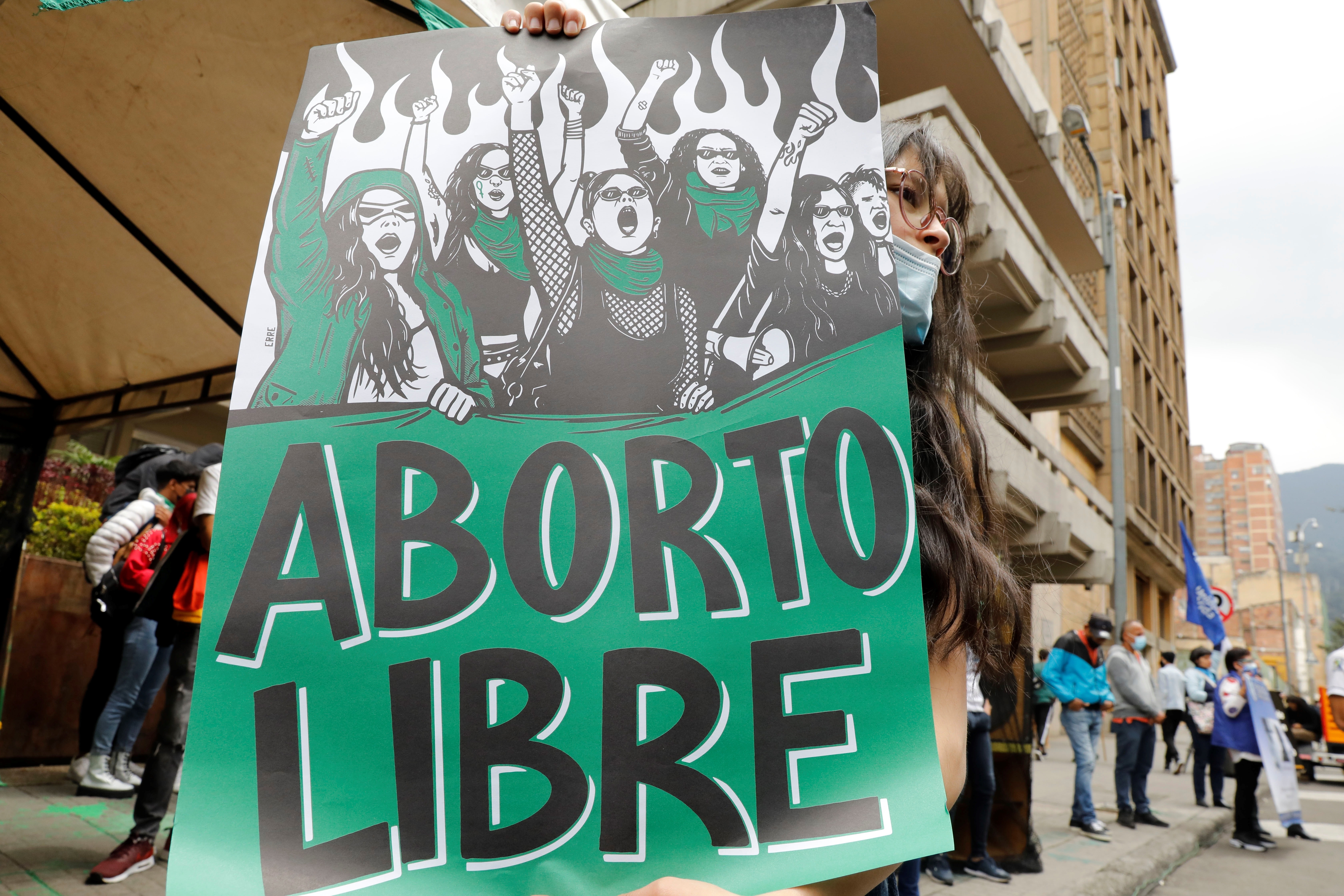 Corte Constitucional de Colombia aprobó el aborto libre hasta las 24 semanas de embarazo