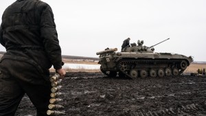 Alemania: La situación es “crítica y muy peligrosa” por las tensiones con Rusia sobre Ucrania