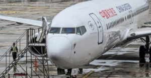 Tragedia aérea: ¿Cómo era el Boeing 737-800 que se estrelló con 132 personas a bordo?