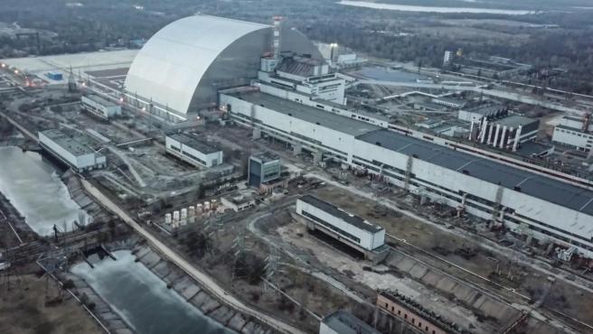 Inteligencia ucraniana alerta que Putin prepara un “ataque terrorista” contra la planta de Chernóbil
