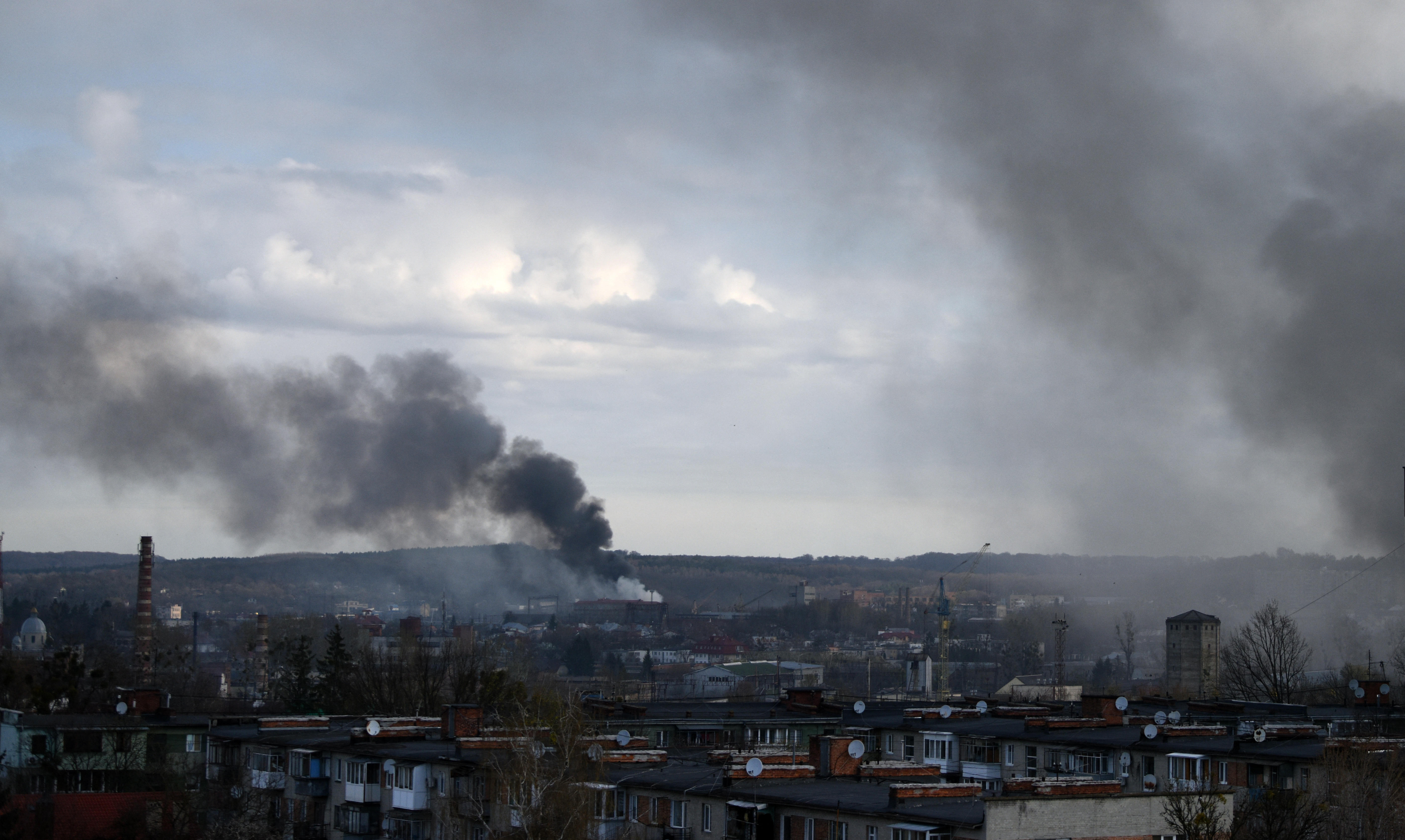 Ejército ruso destruyó con “misiles de alta precisión” importante depósito de armas extranjeras en Ucrania