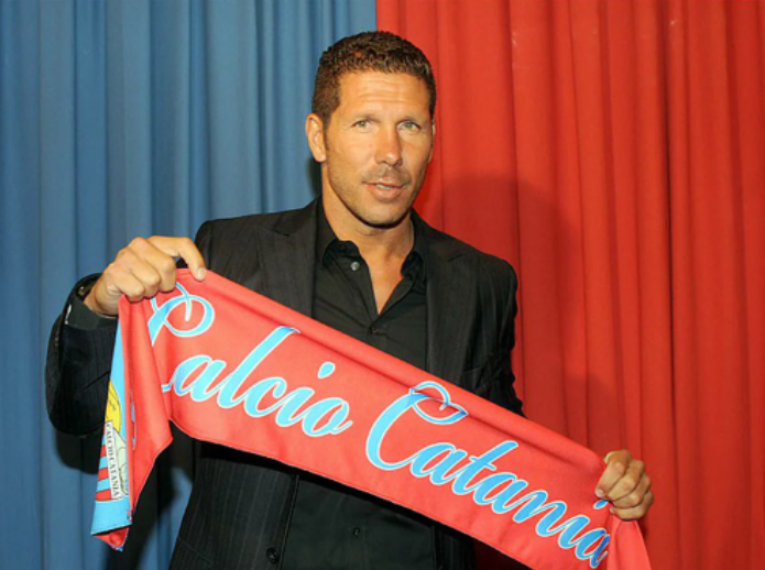Conmoción en el fútbol italiano: desapareció el Catania, primer club que dirigió Diego Simeone en Europa