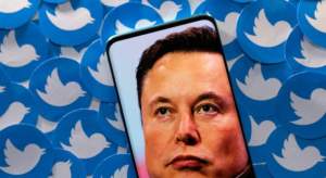 Elon Musk dijo que dispone de más fondos propios para Twitter y negocia con el fundador