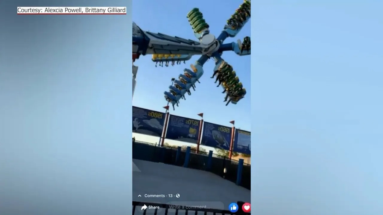 ¡Aterrador! Atracción de parque en Carolina del Norte se detiene en el aire con personas a bordo (VIDEO)