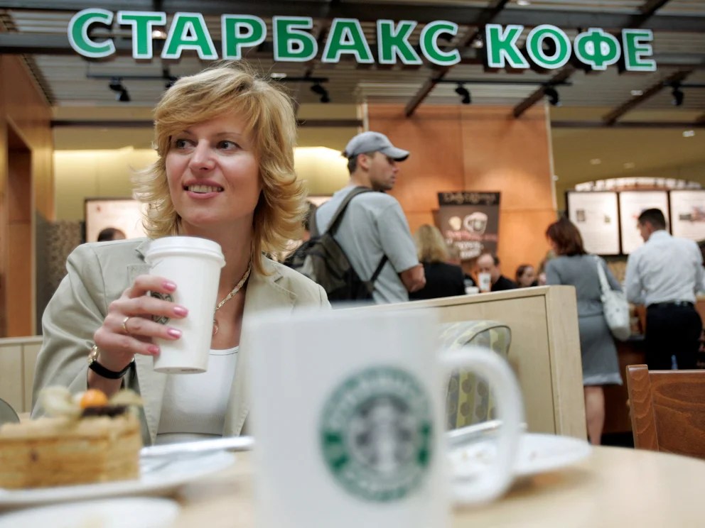 Starbucks anunció su salida definitiva de Rusia por la invasión a Ucrania
