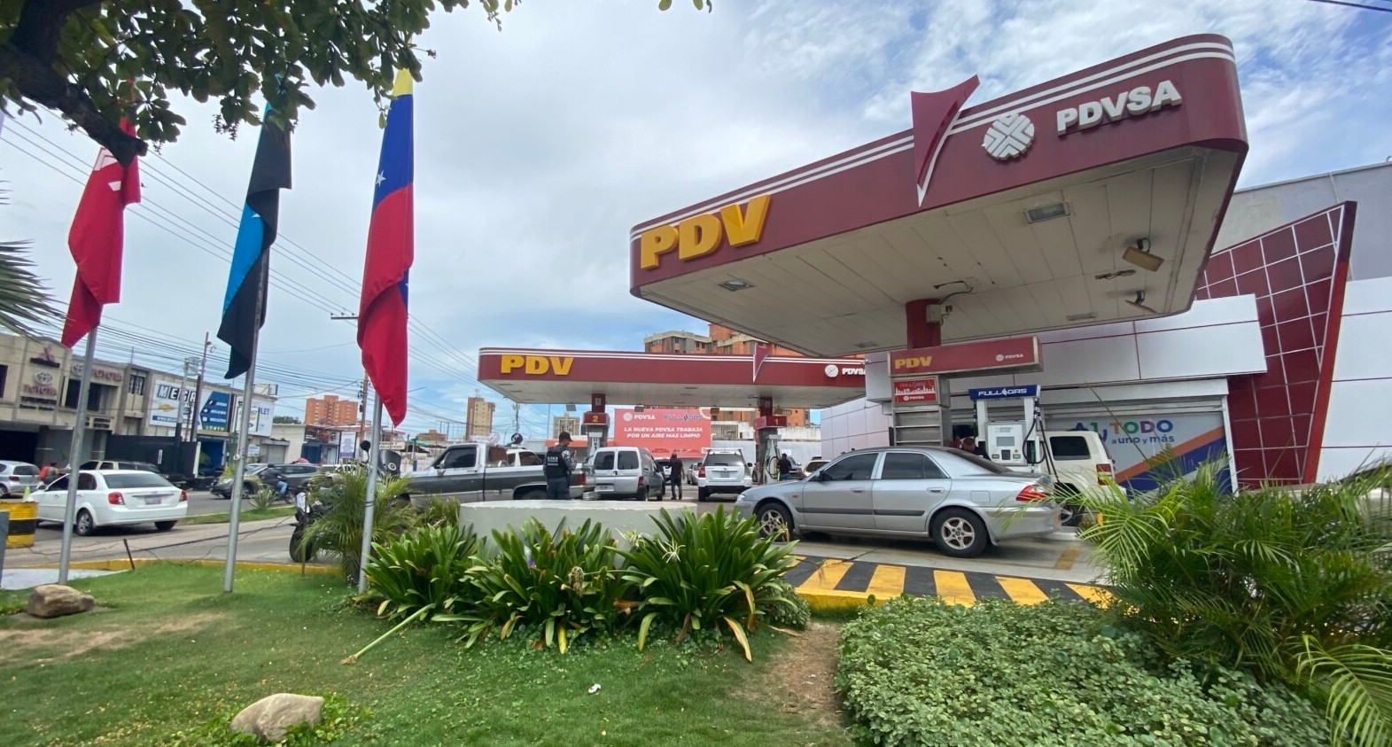 Desaparecen las largas colas por gasolina en “la ciudad petrolera” de Venezuela