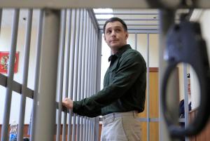 Estadounidense que estuvo detenido en Rusia confesó que no esperaba volver algún día a su país
