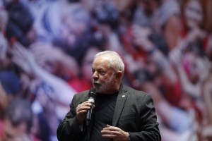 Lula confirmó su presencia en primer debate electoral en Brasil