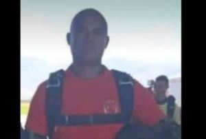 Mayor del Ejército murió durante maniobras de paracaidismo en Maracay