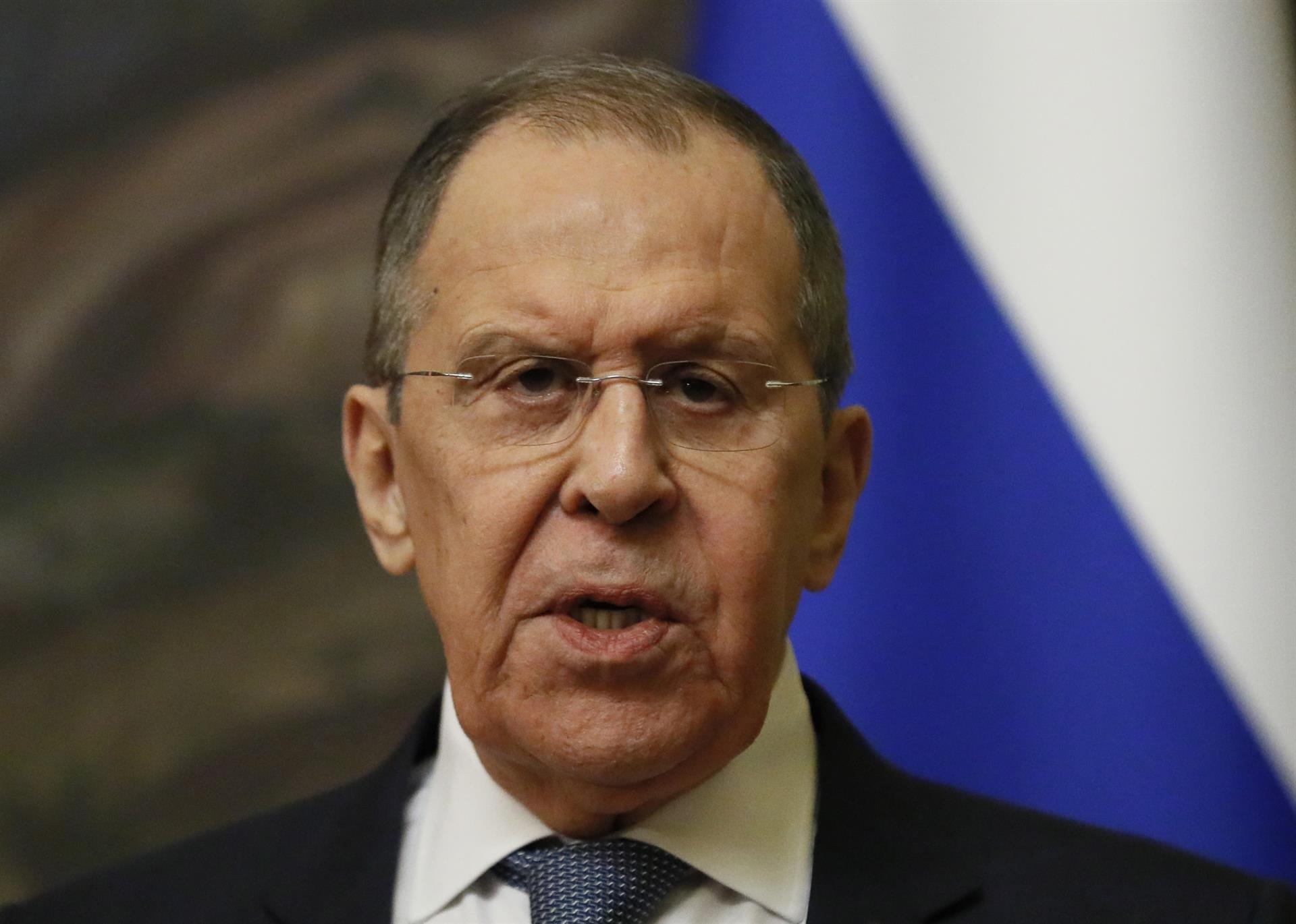 Lavrov sube el tono y despierta la “amenaza nuclear” ante envío de cazas F-16 a Ucrania