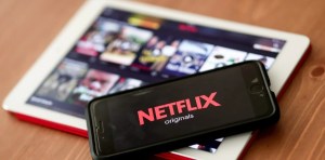 Netflix por fin permite cambiar la forma y tamaño de los subtítulos