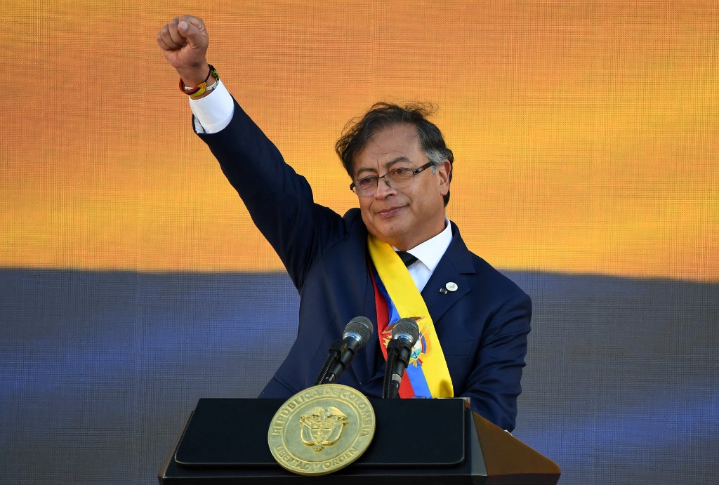 Petro anuncia reforma tributaria en Colombia enfocada “en lo social”