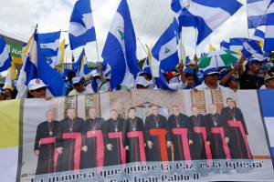 Expresidentes piden al papa Francisco condenar la arremetida contra la Iglesia católica en Nicaragua