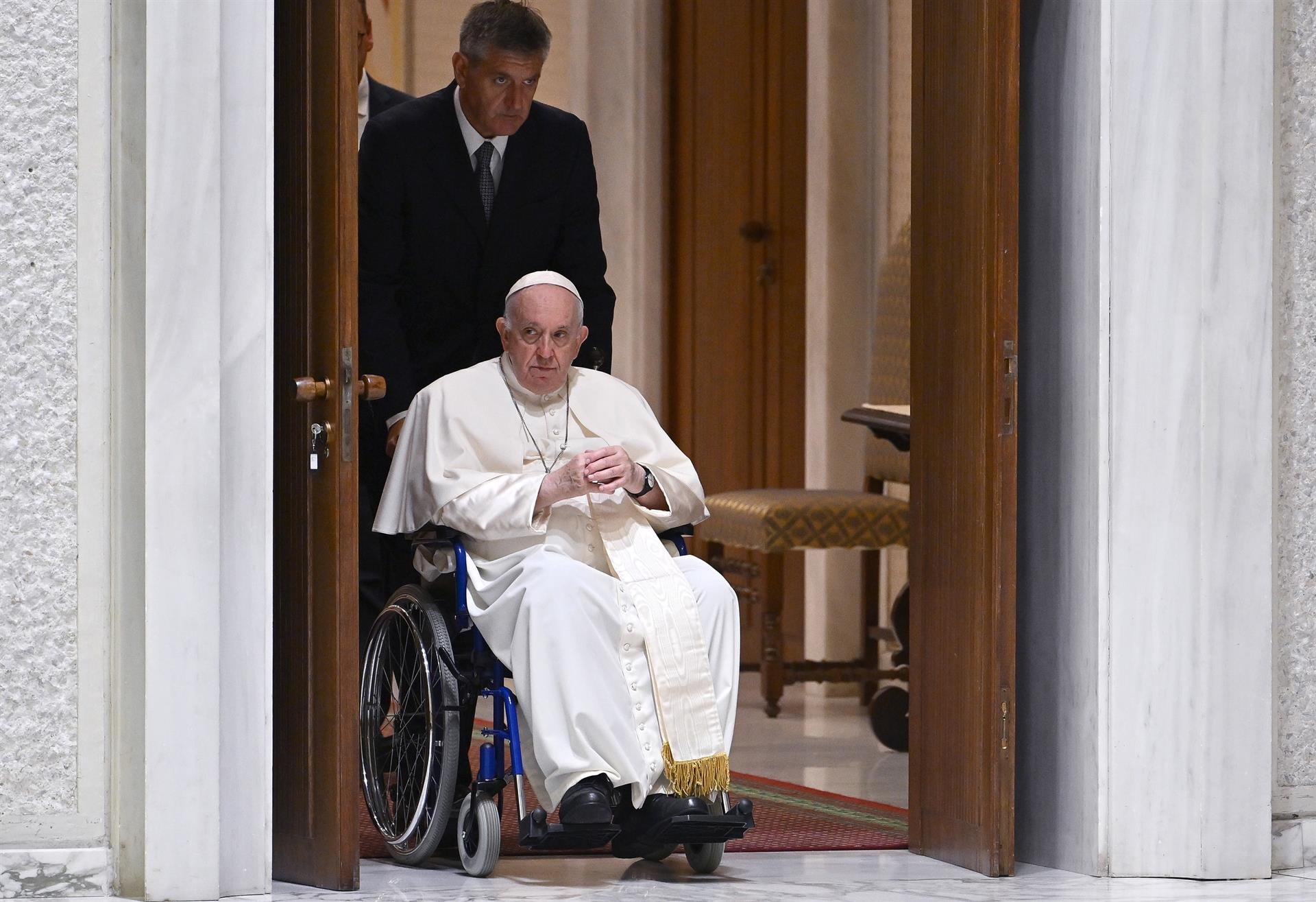 El papa Francisco calificó como una “locura” la invasión a Ucrania: Los inocentes pagan la guerra