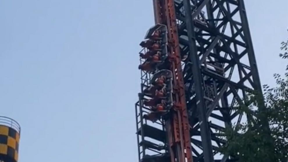 El VIDEO de la hora en pánico que vivió una decena de personas en parque de atracciones de Madrid