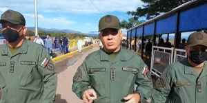 Padrino López llegó a la frontera para reunirse con el ministro de Defensa colombiano