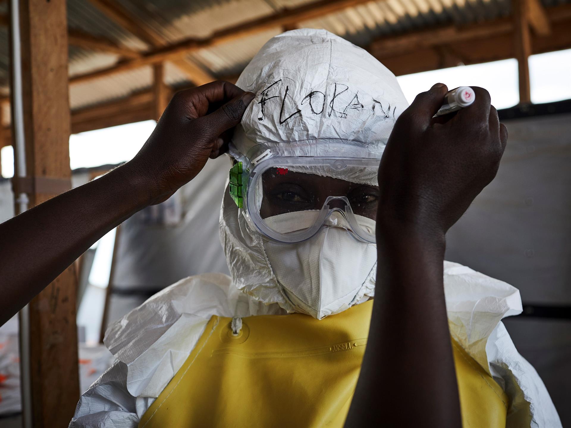 El brote de ébola en Uganda registra ya 48 casos y 17 muertes confirmadas