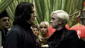 Tom Felton habló de su tenso momento con Alan Rickman durante una escena de “Harry Potter”