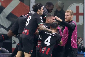 AC Milan avanzó a octavos de Champions tras golear al Salzburgo