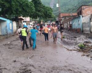 Tragedia en Anzoátegui: Fuertes lluvias dejaron al menos cinco muertos y más de 300 familias afectadas