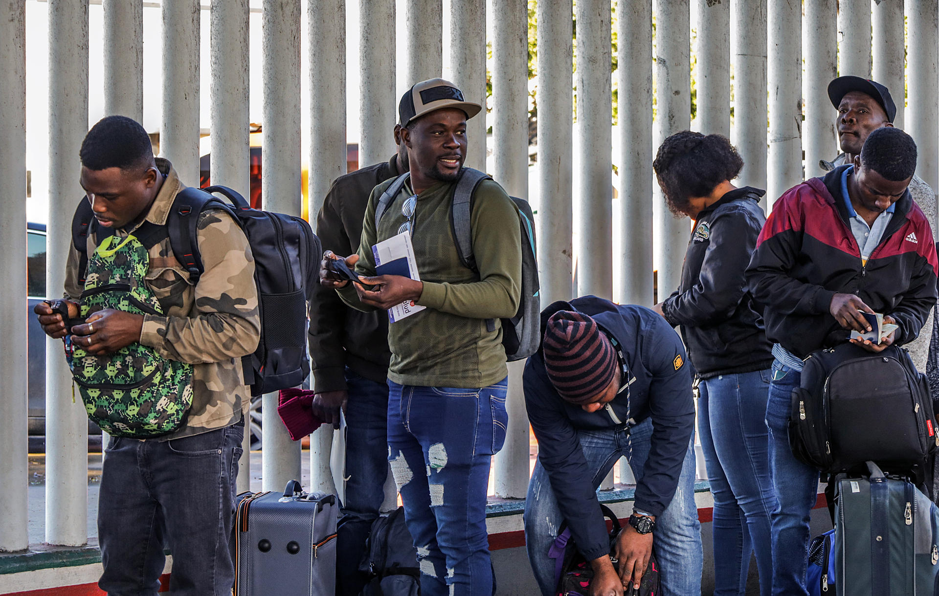 Médicos Sin Fronteras contó 18 mil migrantes a la deriva en la frontera de México