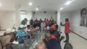 Tras cinco días de protestas, trabajadores de Sidor logran acuerdo con el chavismo y levantan tranca