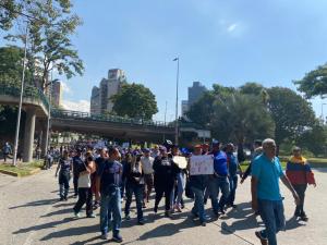 Siga EN VIVO: La manifestación de los trabajadores del sector educativo junto a otros gremios en Caracas este #16Ene