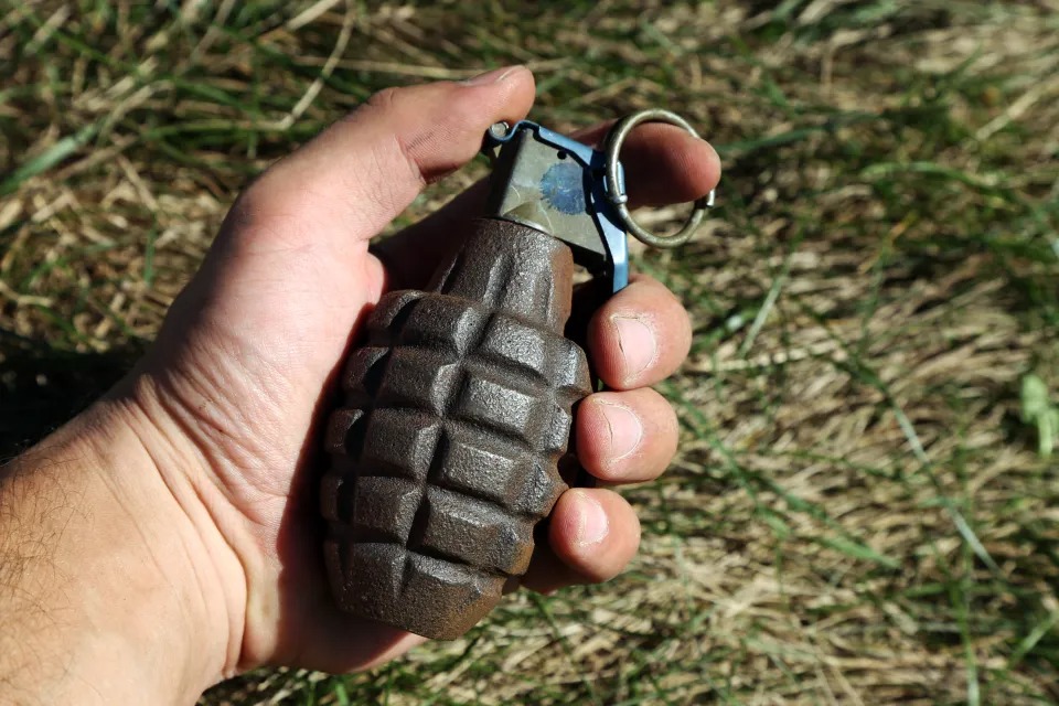 Se le clavó una granada en el torso a soldado ucraniano y milagrosamente sobrevivió (FOTO)