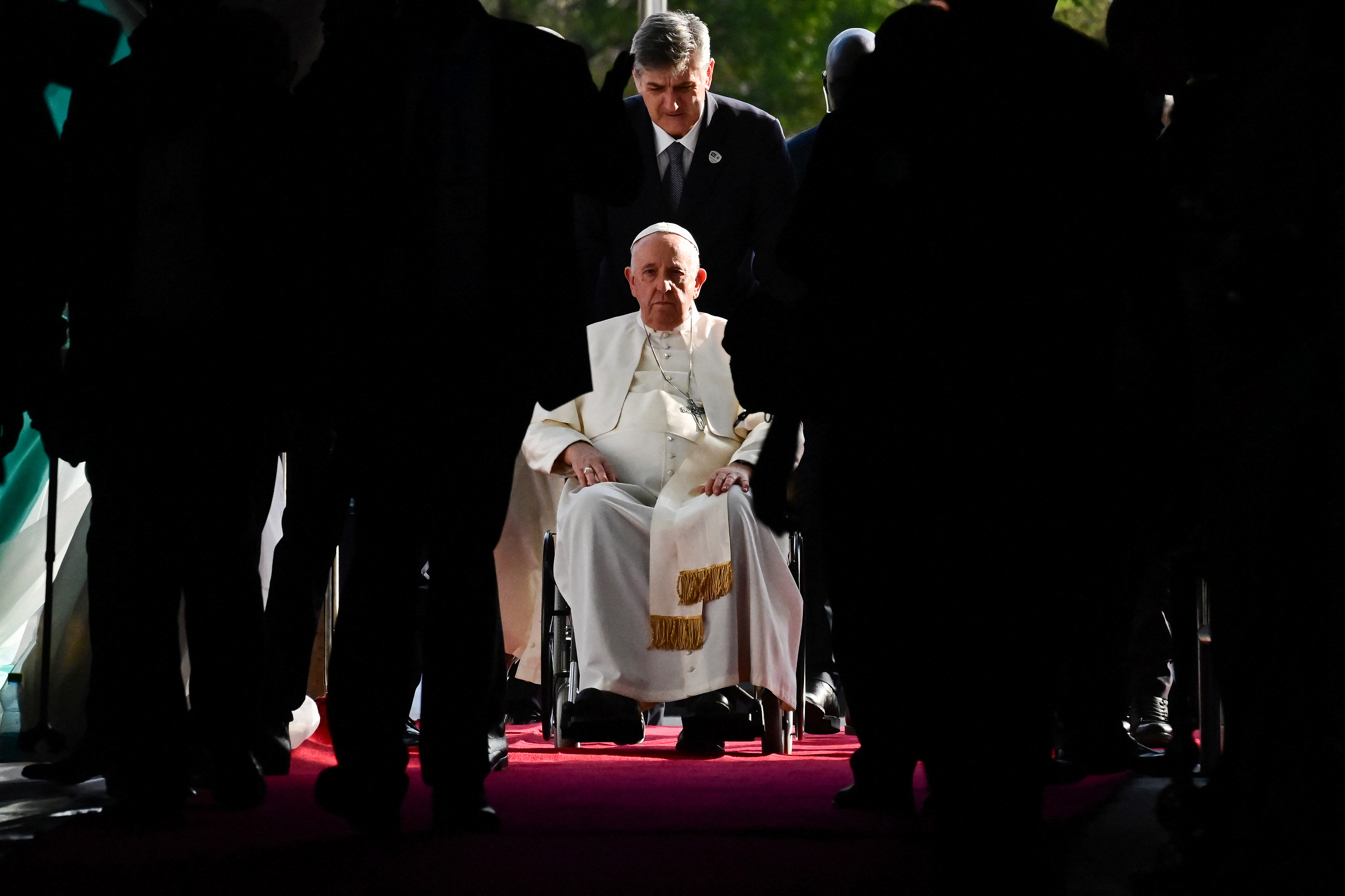 El papa Francisco se reúne con desplazados de Sudán del Sur y pide el fin de violencia