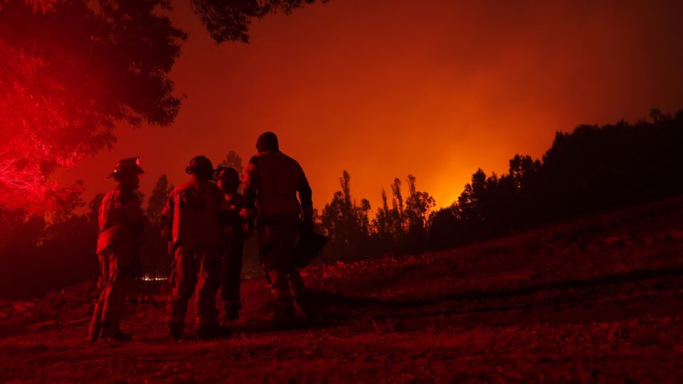 La UE envía a más de 250 efectivos a Chile para luchar contra los incendios