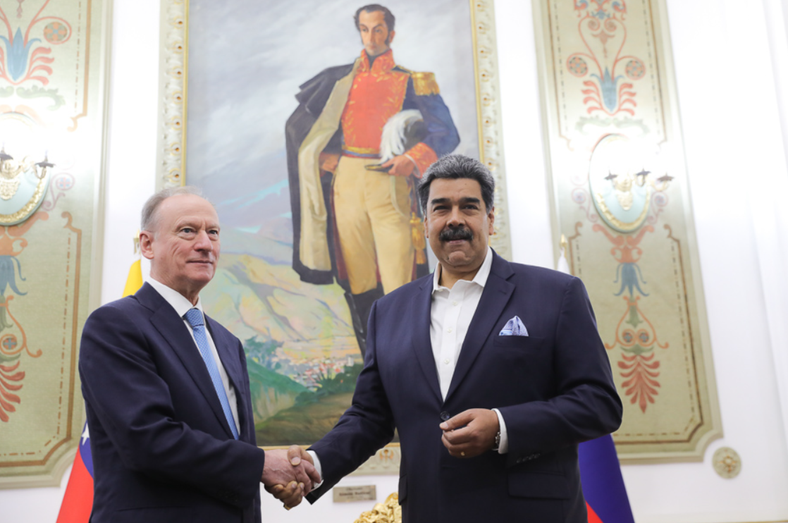 Maduro se reunió en privado con antiguo espía de la KGB y actual mano derecha de Putin
