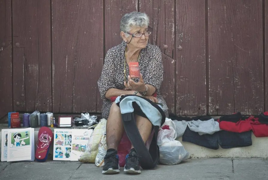 Miles de ancianos desamparados: ¿Están en riesgo las pensiones en Cuba?