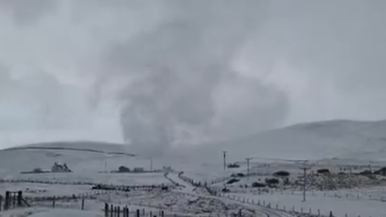 EN VIDEO: Captaron rarísimo tornado de nieve en Escocia