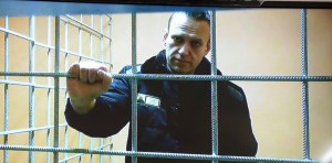 Rusia prolonga su investigación sobre la muerte en prisión de Navalni