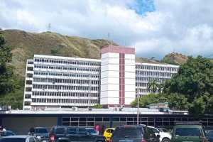Pacientes obstétricas “paren los insumos” para ser atendidas en Hospital Central de Maracay