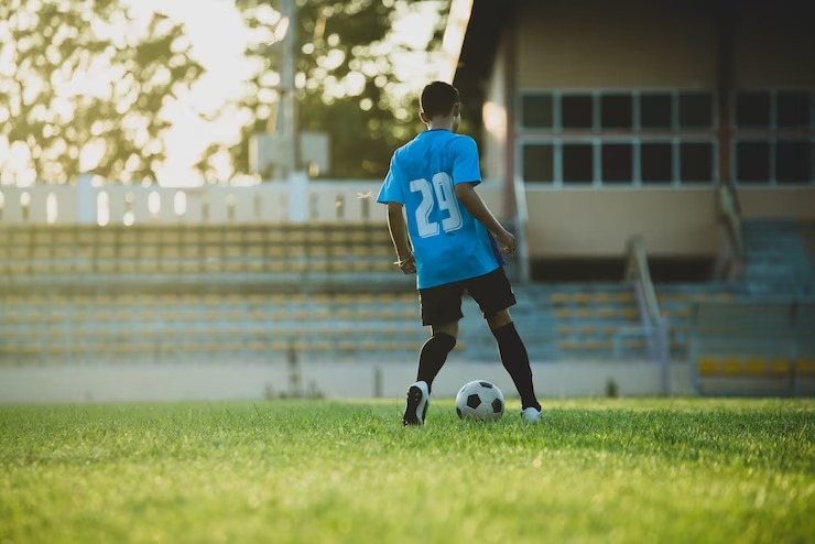 Menor de 13 años se descompensó mientras jugaba un partido de fútbol y murió en la cancha