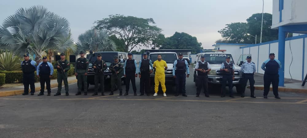 Trasladan al Rodeo II a alias “el Cucaracho”, presunto miembro del Tren de Aragua