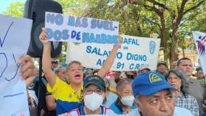 Trabajadores públicos de Falcón cumplen 100 días de protestas por salarios justos