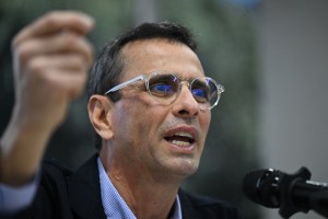 Capriles alerta que “hay una campaña del Psuv para que las primarias fracasen”
