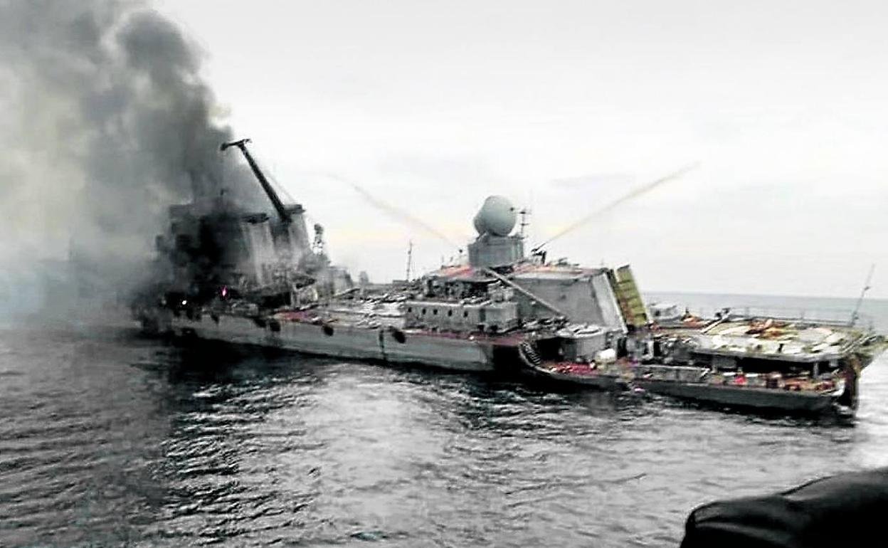 Ucrania reivindicó el ataque contra el buque ruso “Ivan Hurs” en el Mar Negro